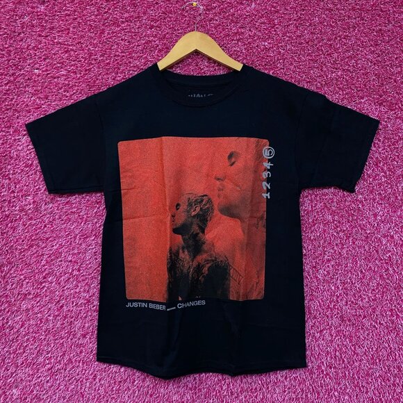 Justin Bieber Changes Music Tshirt size Extra Small - Picture 1 of 4